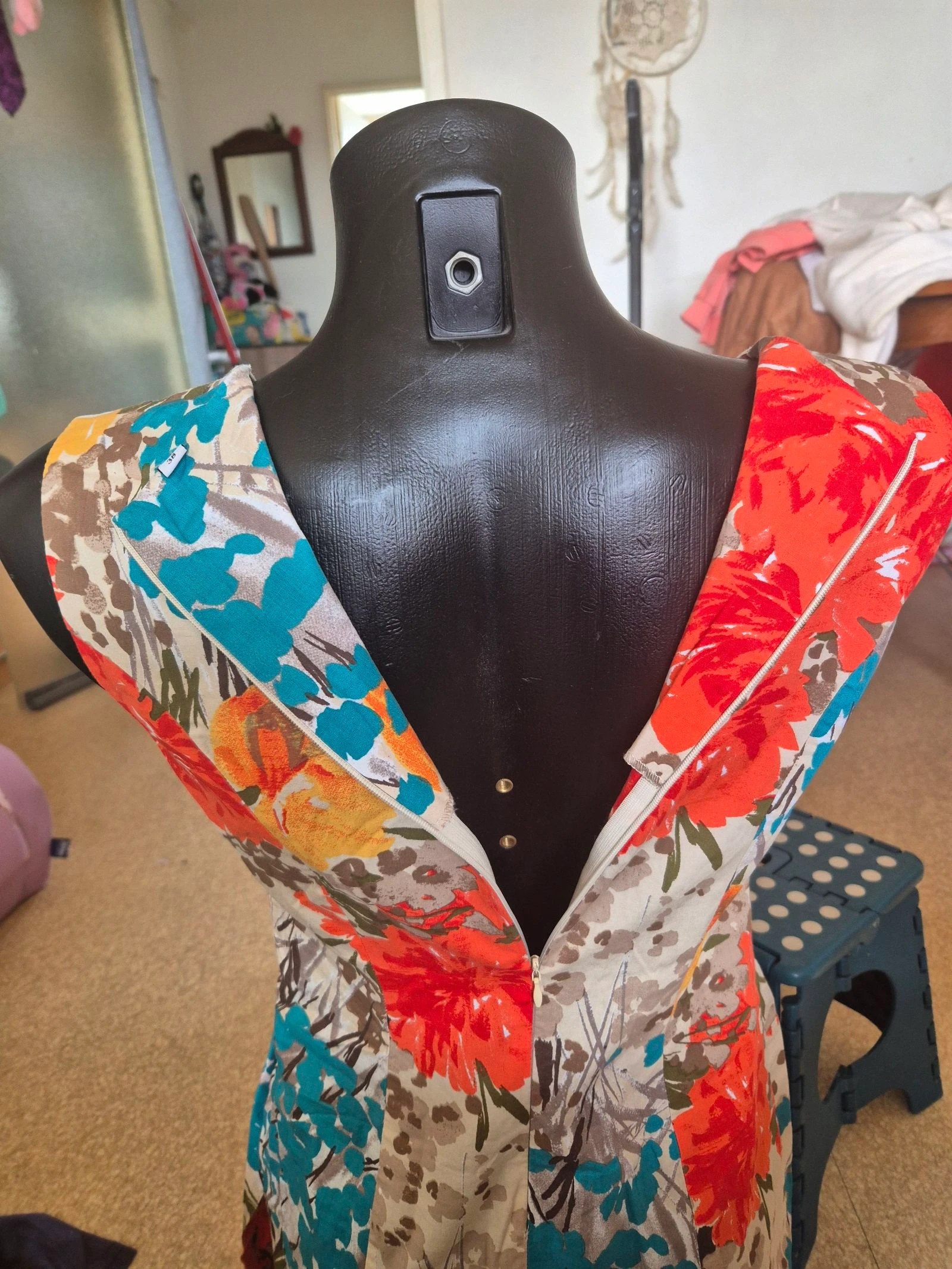 Pretty colorful dress size m - like new – photo 4